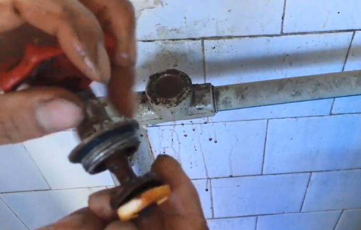 水管閥門(mén)拆卸步驟圖，老師傅全程圖解怎么換！