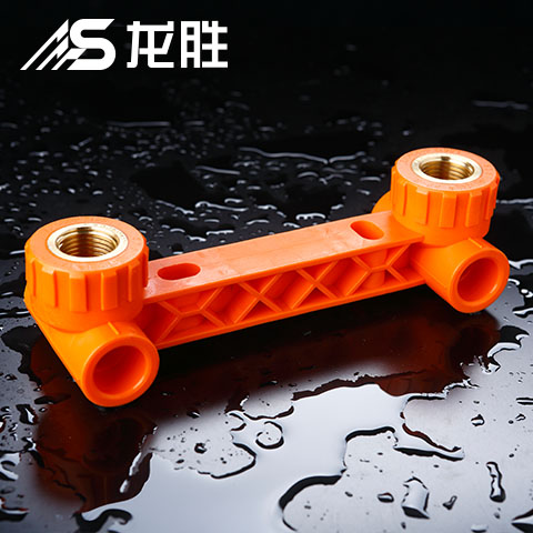 水管接頭全陷在瓷磚里怎么辦？現(xiàn)在有了它真是方便許多！