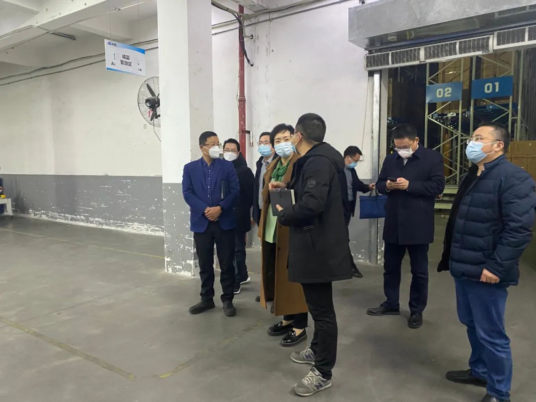 松江區(qū)副區(qū)長及政府眾領(lǐng)導(dǎo)蒞臨龍勝走訪調(diào)研 松江區(qū)副區(qū)長及政府眾領(lǐng)導(dǎo)蒞臨龍勝走訪調(diào)研