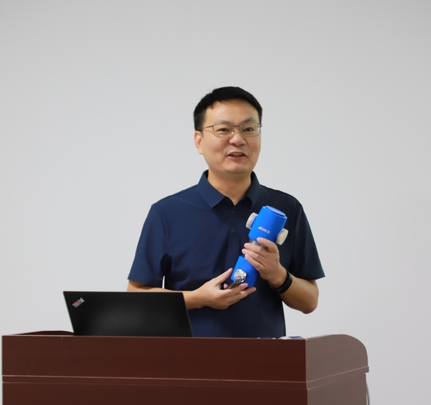 2024上半年度龍勝管全國(guó)銷(xiāo)售會(huì)議圓滿(mǎn)召開(kāi)| 解放思想，極速前進(jìn)！